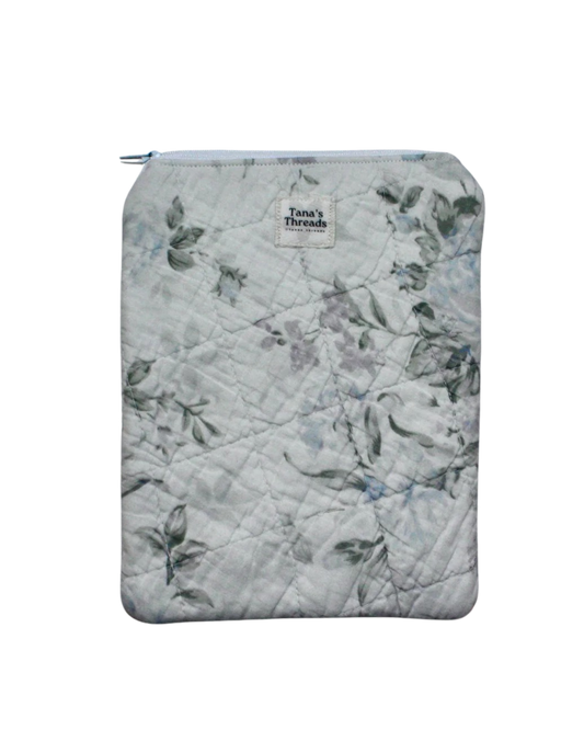 Large eReader Sleeve 3